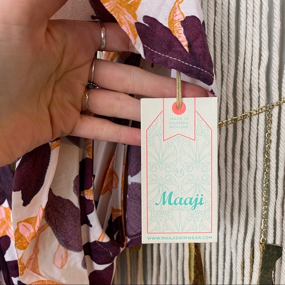 Maaji NWT Floral Backless Tiered Maxi Dress Size Small - Picture 10 of 13